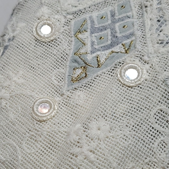 Elie Tahari Imelda‎ Blouse Womens Small S Lace Crochet Tassels Cream Tan Boho - Picture 13 of 13